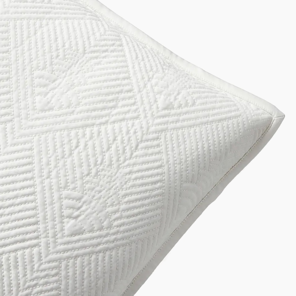 Ralph Lauren European Sham Park Row Elysia 26x26 in Chic Cream NEW $300